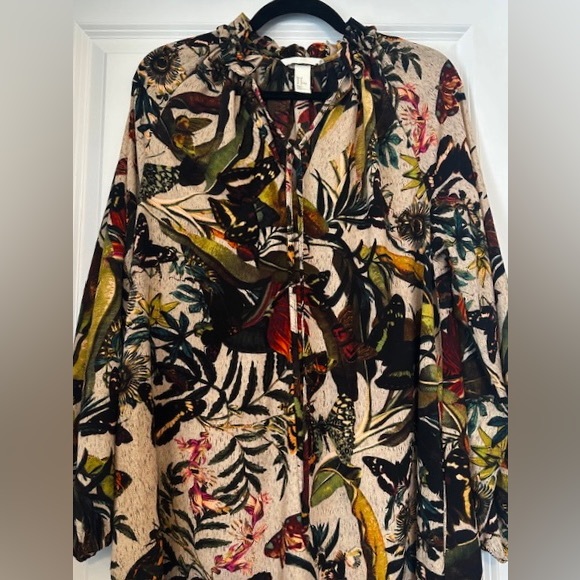 H&M Dress Butterflies Tan Burgundy Orange Floral Ruffled Neck Gathers Sz 8 - Picture 6 of 12